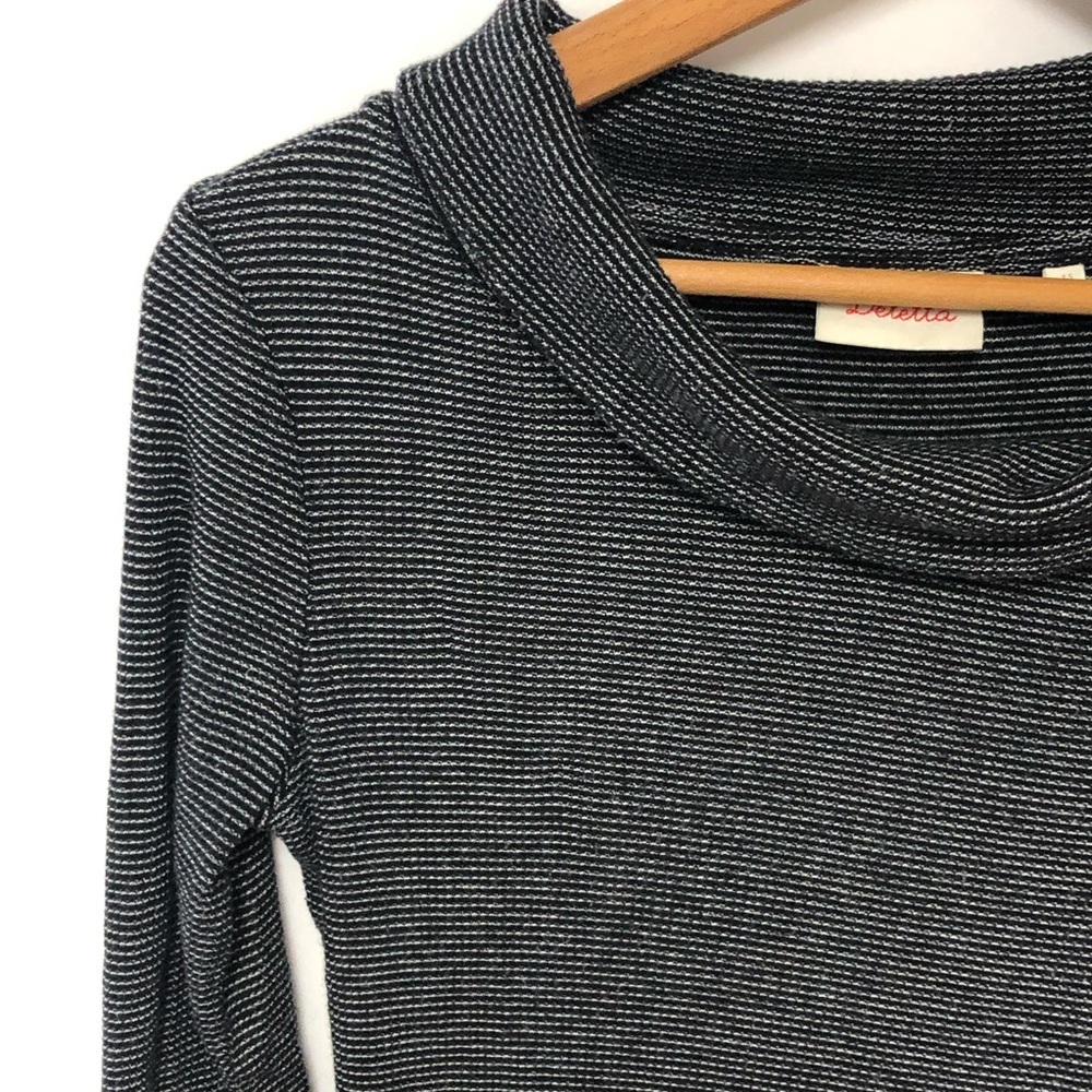 Anthropologie Deletta Vintage Y2K Ruffle Detail Top Sz XS - Picture 6 of 11
